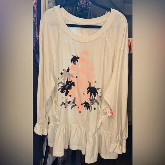 NWT Free People FP Movement Spring Forward Tunic - pastel peach combo - small - Picture 7 of 9